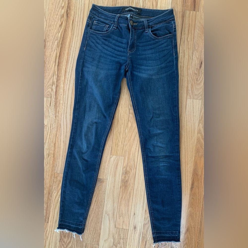 Prosperity Skinny Stretch Jeans. Size 26.
